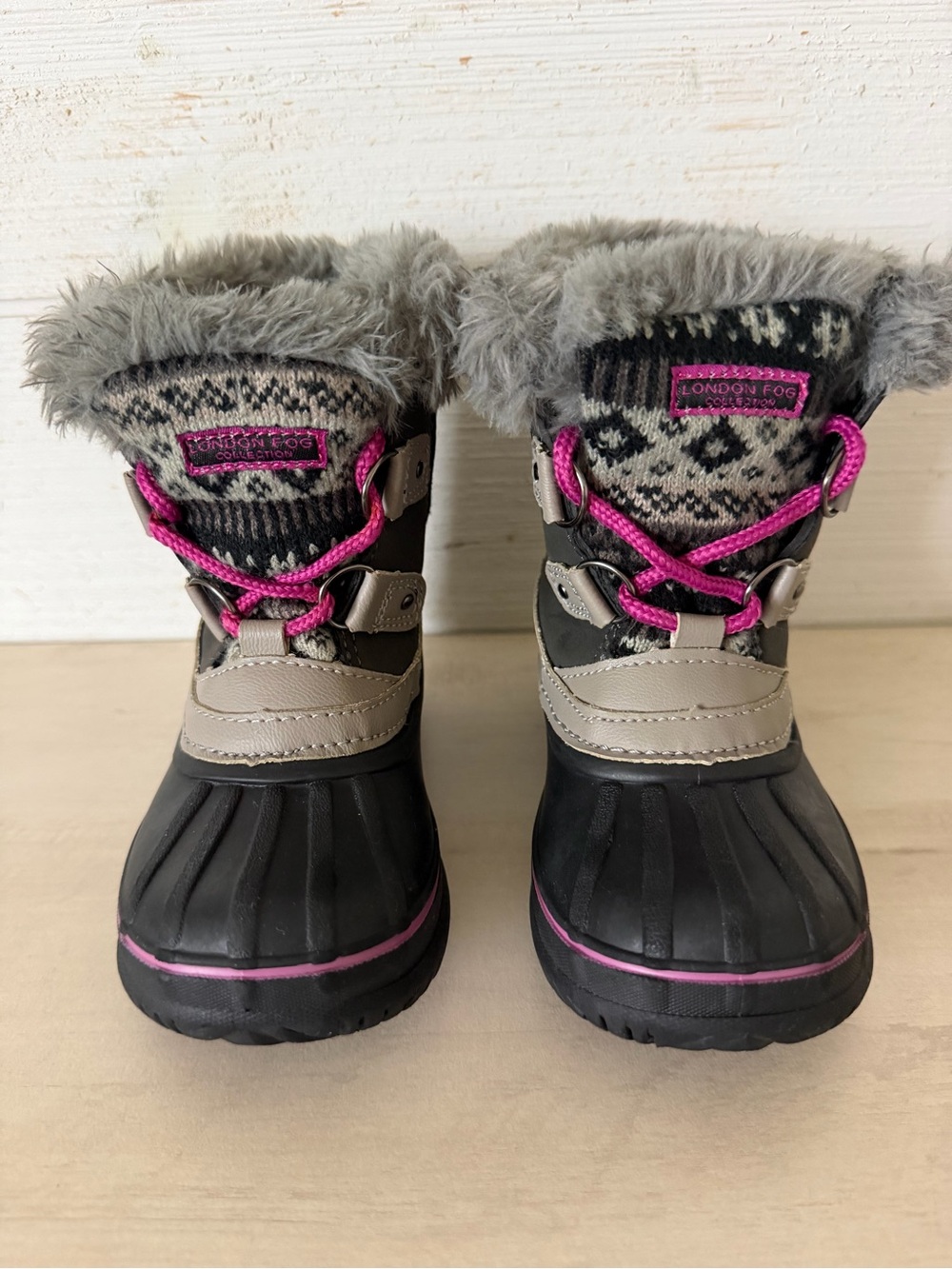 London Fog Snow Boots Girls Size 9 Grey Hot Pink Insulated Winter